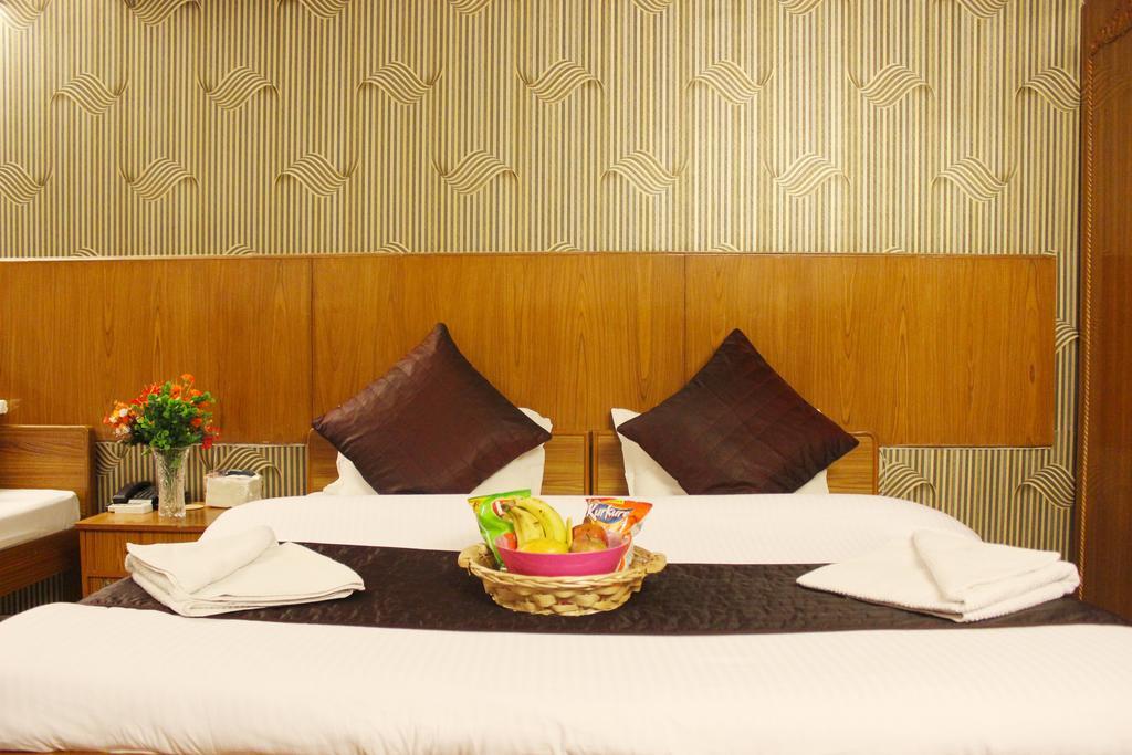 Hotel Delhi Marine Club C6 Vasant Kunj นิวเดลี ภายนอก รูปภาพ